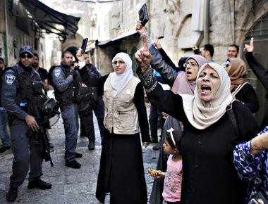 Ισραήλ: Σε αυξημένη έξαρση οι εθνοτικές συγκρούσεις - Επιθέσεις σε τζαμιά